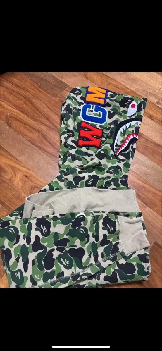 Bape 베이프 후드집업 카모